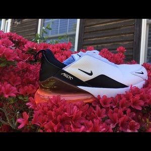 Meet your Posher, Stephen